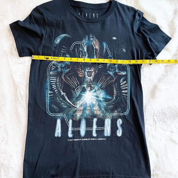 Fright Rags Aliens They Mostly Come At Night...Mostly Shirt Size Small - Picture 4 of 6
